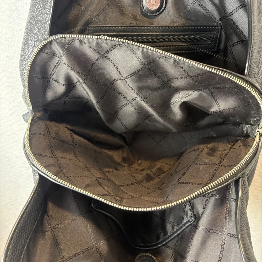 Michael Kors Rosemary Large Pebbled Leather Shoulder Bag Black Silver